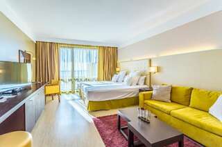 Курортные отели Barceló Royal Beach Солнечный Берег Двухместный номер Делюкс с 1 кроватью или 2 отдельными кроватями-9