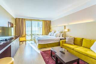 Курортные отели Barceló Royal Beach Солнечный Берег Двухместный номер Делюкс с 1 кроватью или 2 отдельными кроватями-4