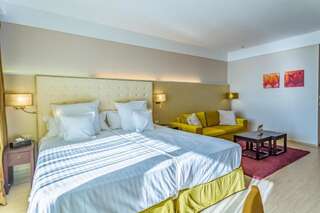 Курортные отели Barceló Royal Beach Солнечный Берег Двухместный номер Делюкс с 1 кроватью или 2 отдельными кроватями-13